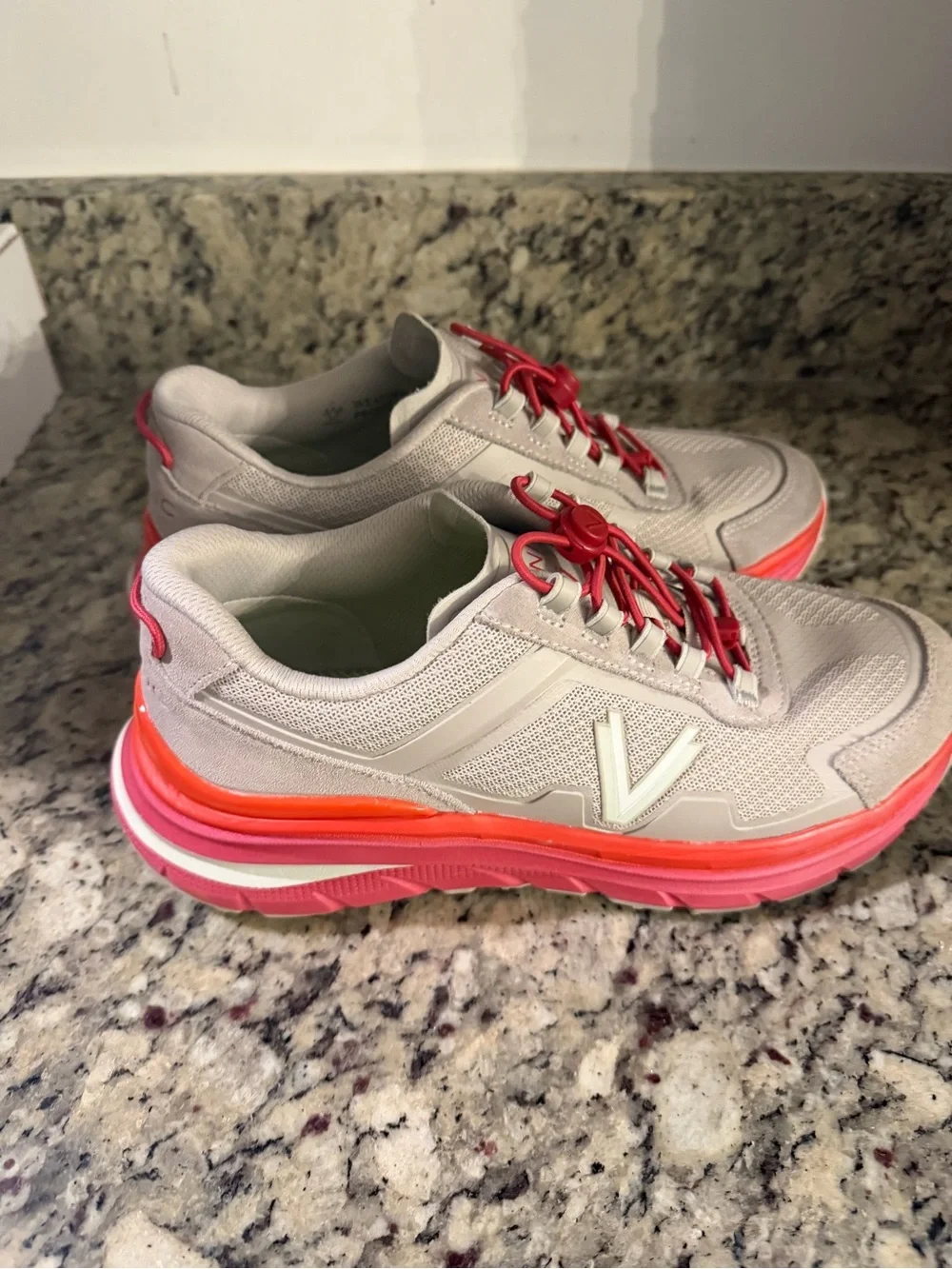 Vionic Beige Sneakers with Coral and Pink Platform